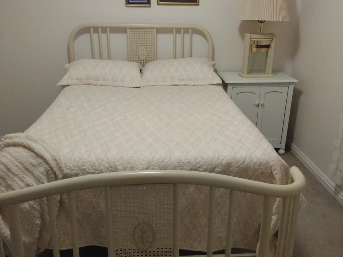 ANTIQUE BED FRAME classified photo