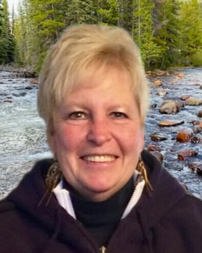 Suzzanne Gines