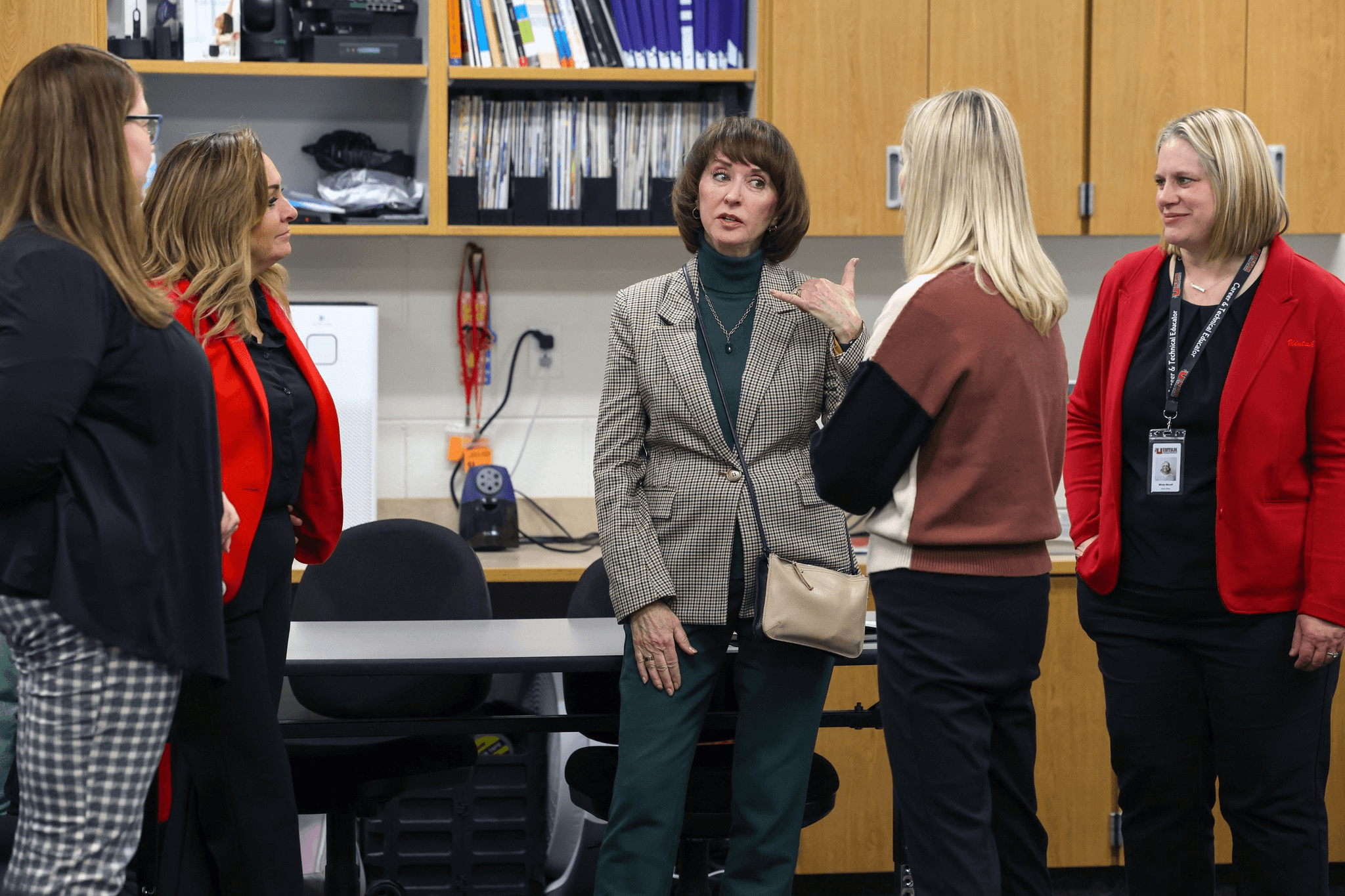 State Superintendent Visits Uintah High School