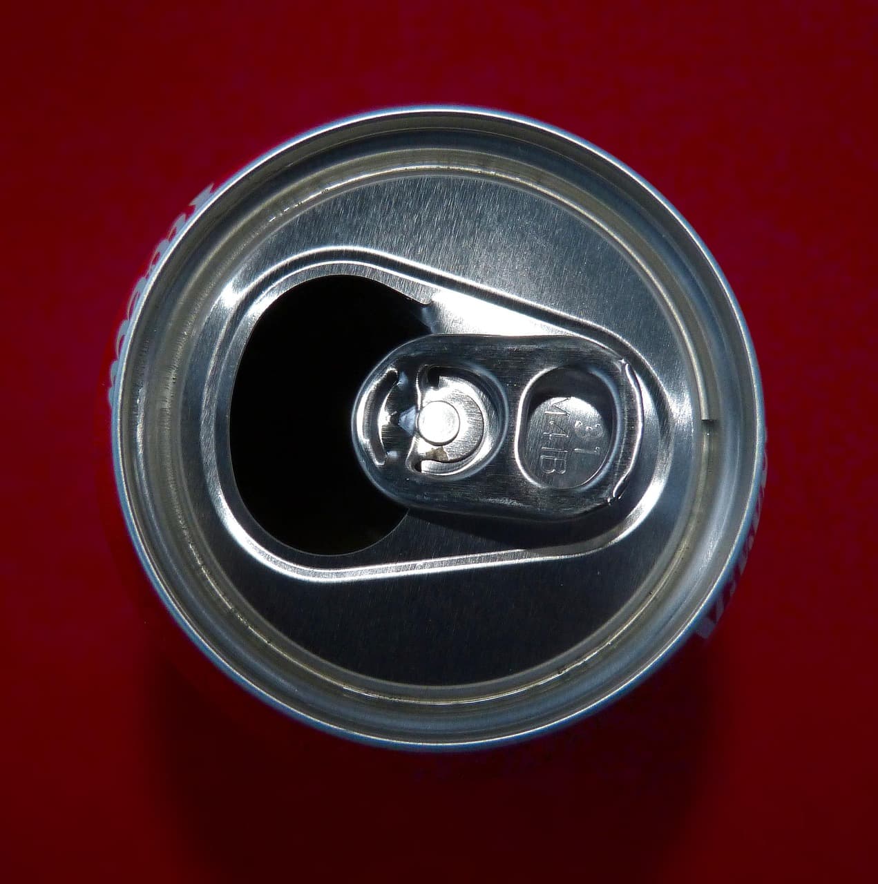 Intoxicated Man Steals Beer, Cigarettes, And Taquito Before Heading To Library